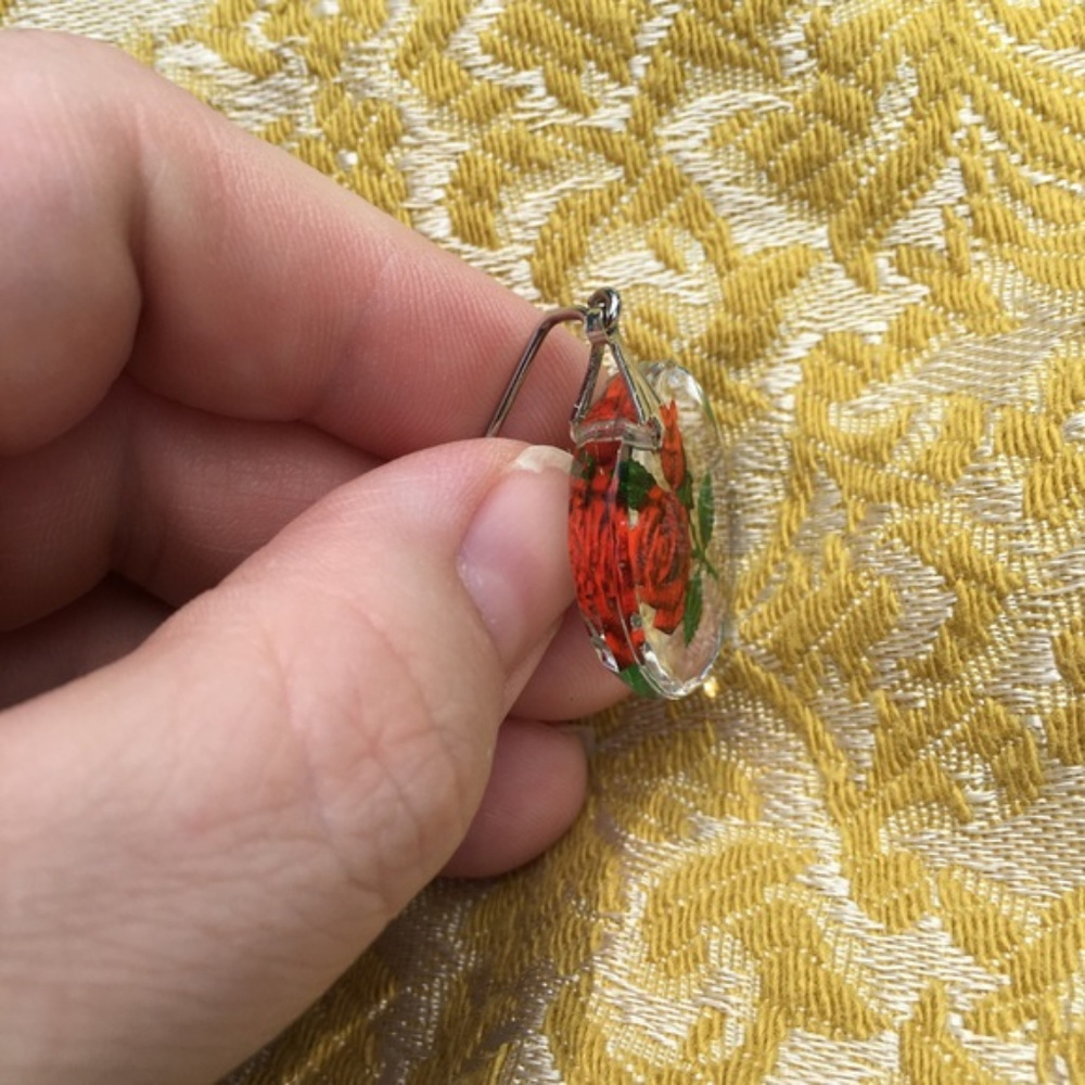 Vintage Reverse Carved Lucite Rose Stick Pin - Picture 4 of 6